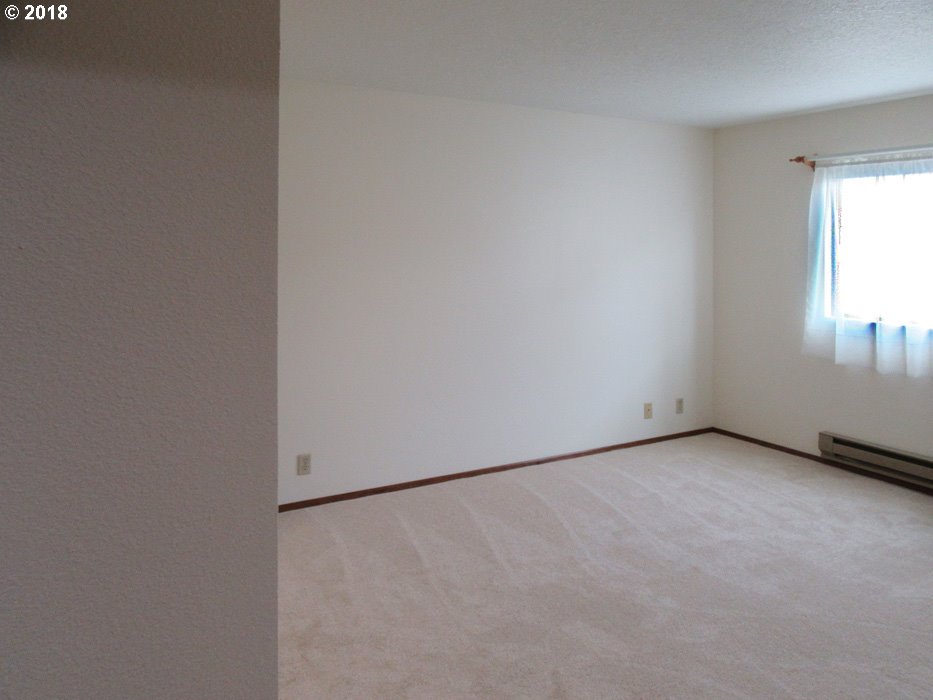Photo # 26