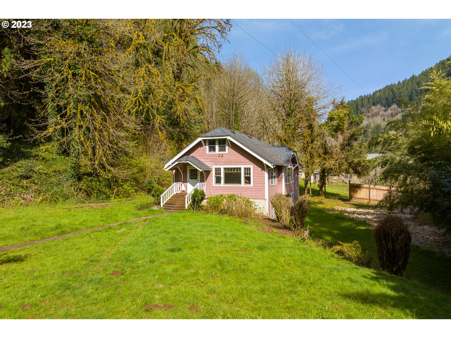 RMLSweb - Photo Viewer