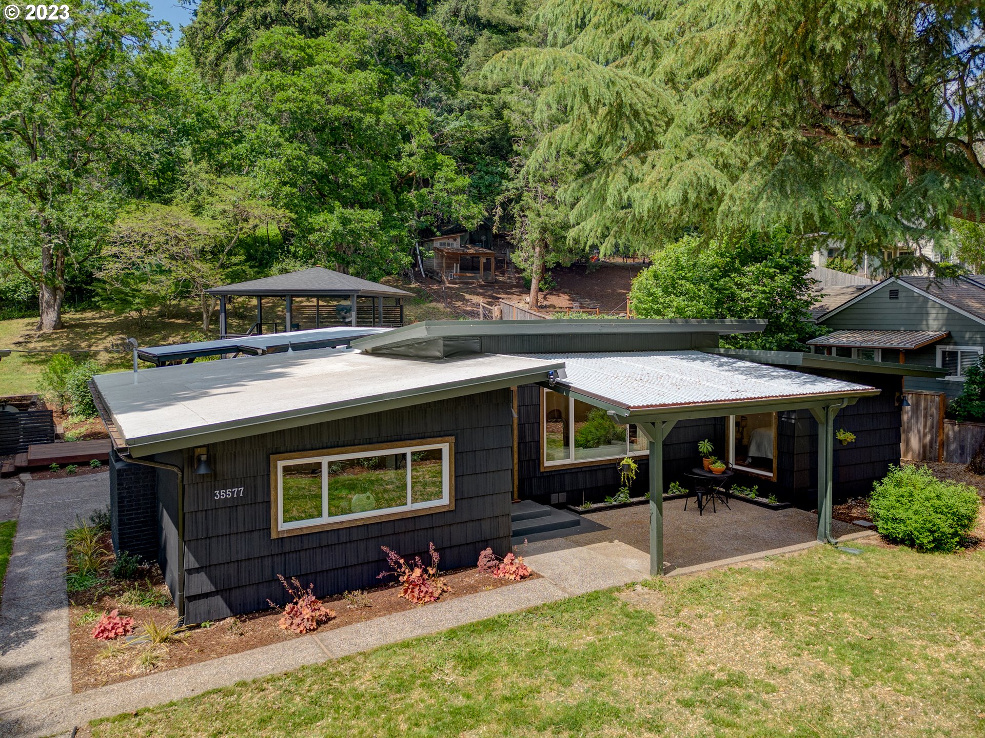 RMLSweb Photo Viewer