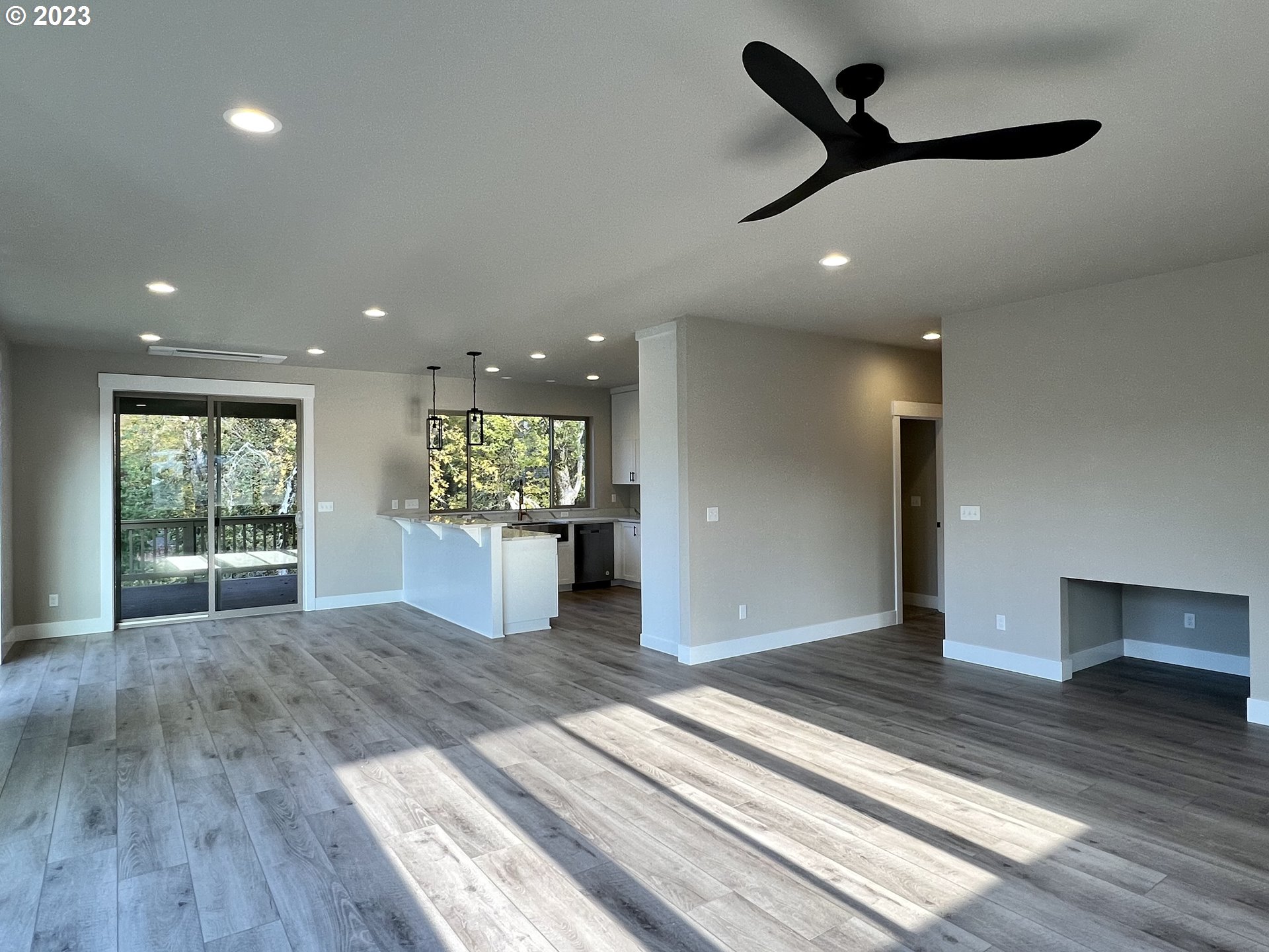 RMLSweb Photo Viewer