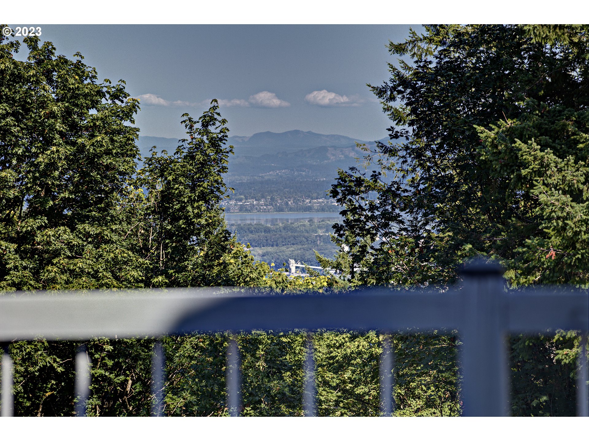 RMLSweb Photo Viewer