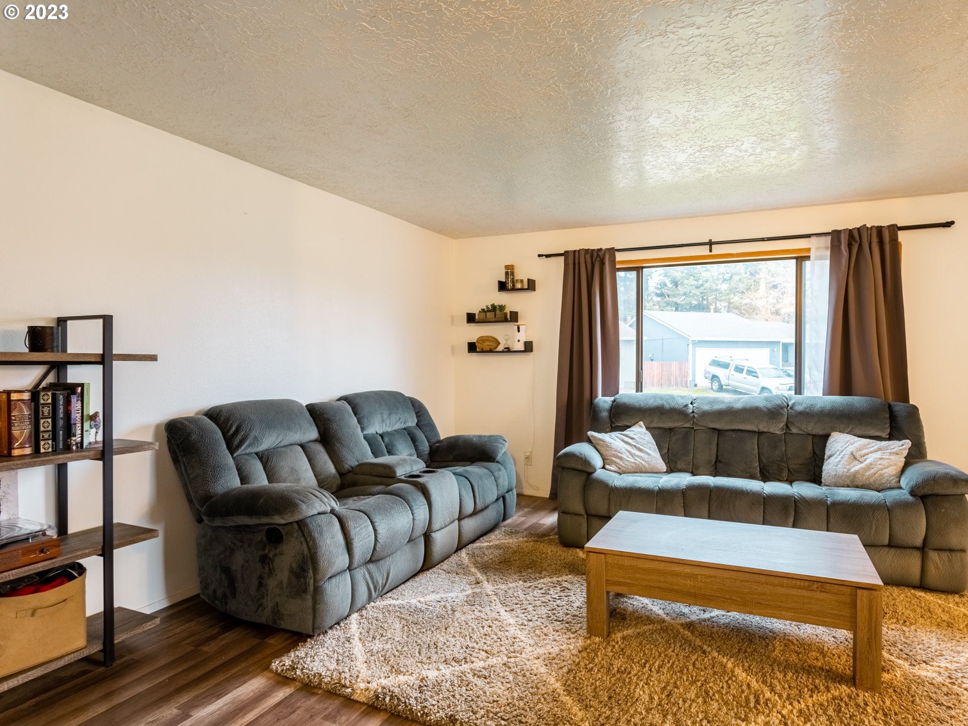 RMLSweb Photo Viewer