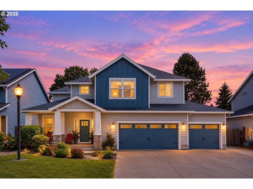 18792 SUNBLAZE DR Oregon City, OR 97045 home for sale