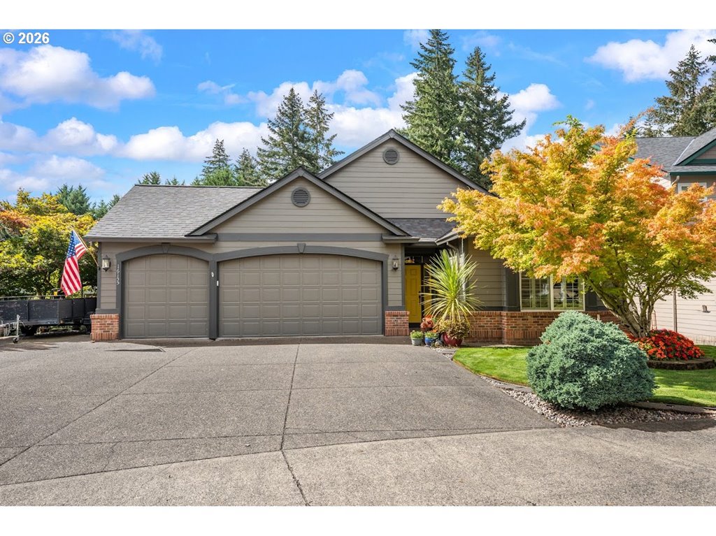16155 TRAIL DR Oregon City, OR 97045 home for sale