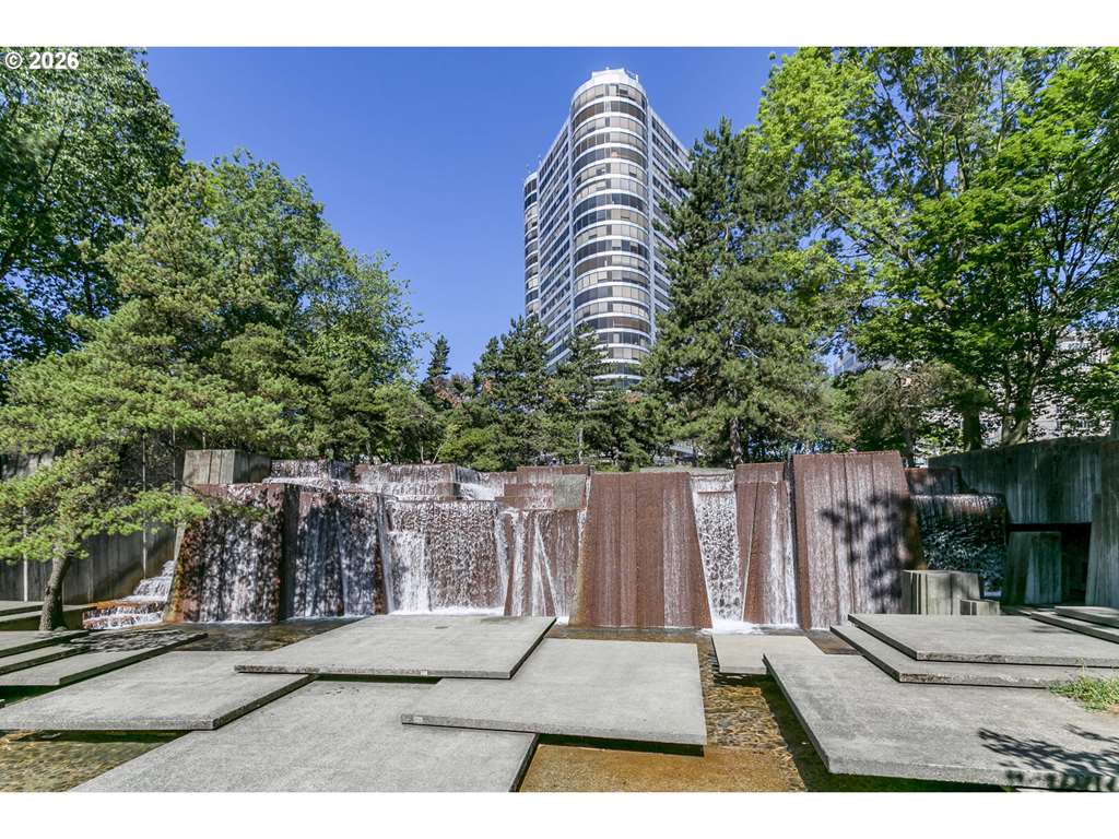 1500 SW 5TH AVE 801, 