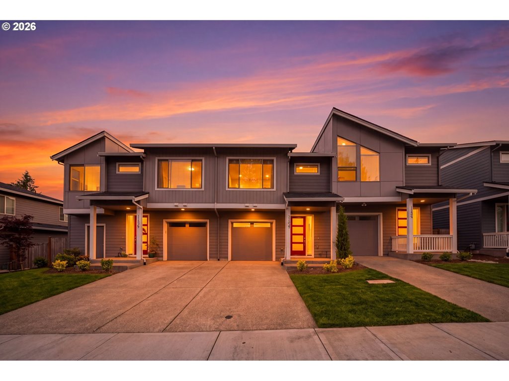 11319 SE PLEASANT VALLEY PKWY Happy Valley, OR 97086 home for sale