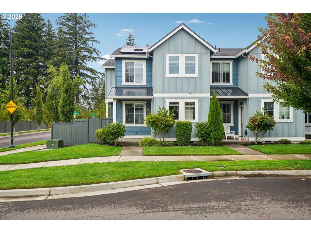 6401 SE Genrosa ST Hillsboro, OR 97123 home for sale