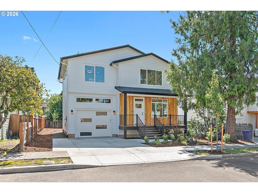 10338 SE RAMONA ST Portland, OR 97266 home for sale
